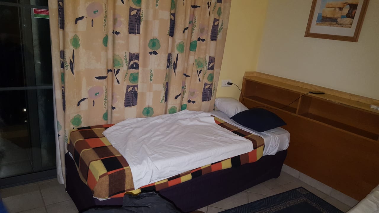 Einzelbett Paradise Bay Resort Hotel