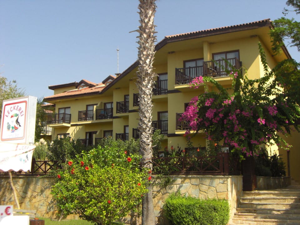Hübsch Alba Resort Hotel