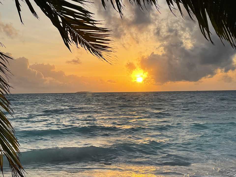 Außenansicht Meeru Maldives Resort Island