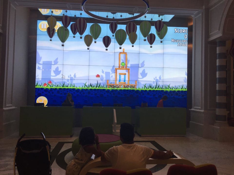 Riesiger Bildschirm The Land of Legends Kingdom Hotel