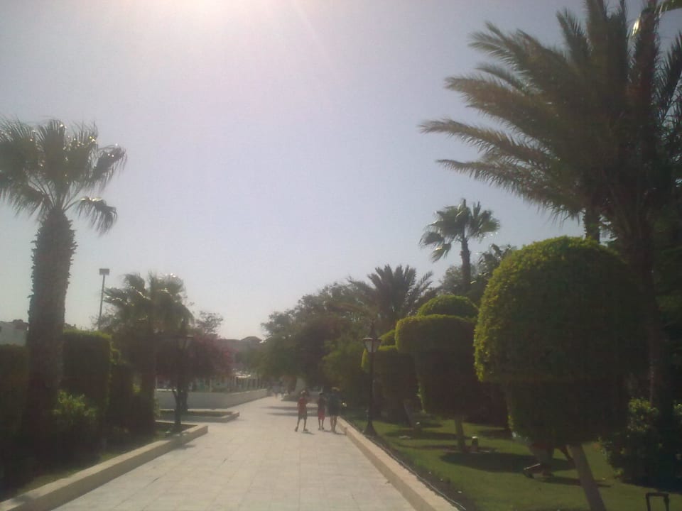 Wunderschöne, mit Liebe gestaltete Gartenanlage The Grand Hotel Hurghada