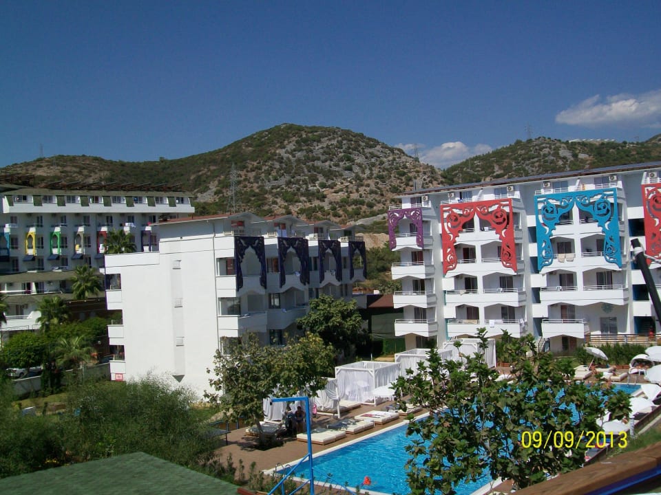 3 budynki hotelu Club Hotel Anjeliq