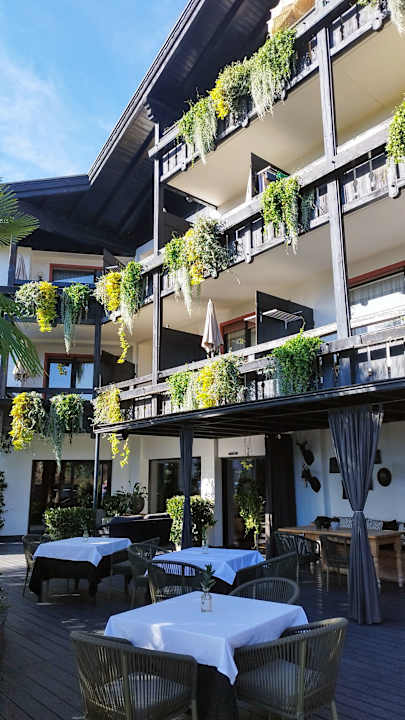 Außenansicht Tirolensis - Luxury All Inclusive