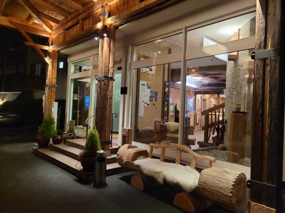 Lobby Alm- & Wellnesshotel Alpenhof