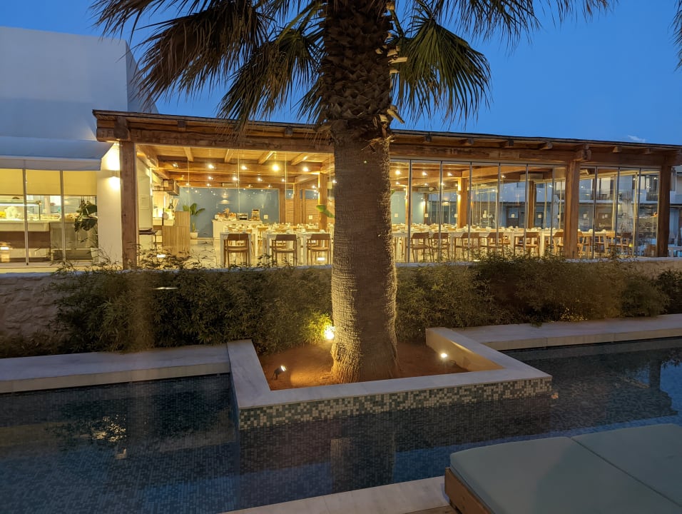 Gastro Paralos Lifestyle Beach