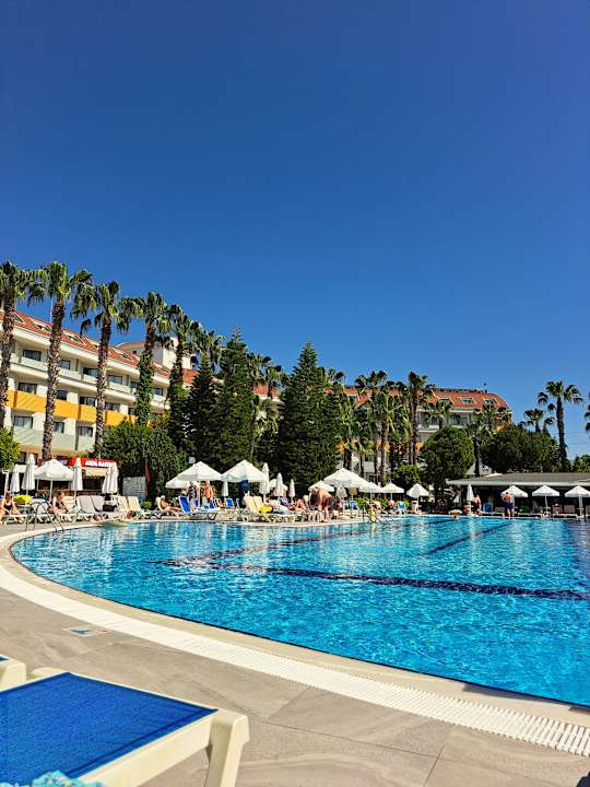 Pool Hane Family Resort