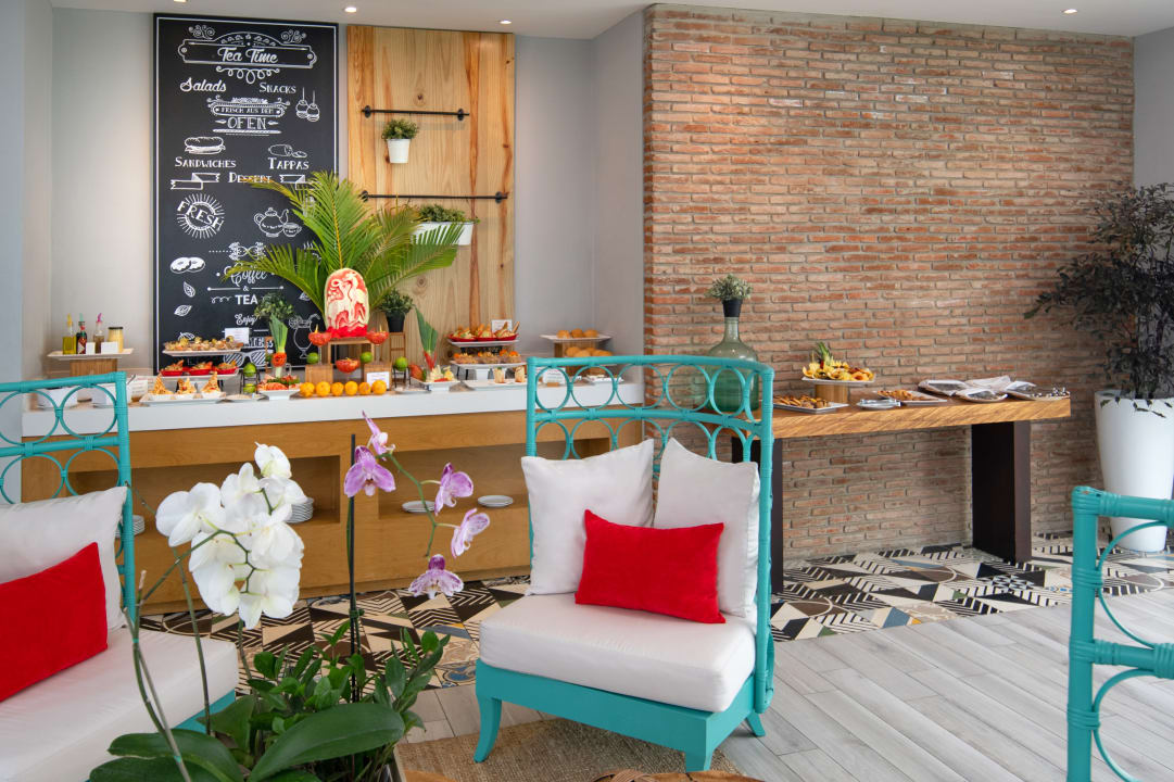 Gastro Grand Paradise Playa Dorada