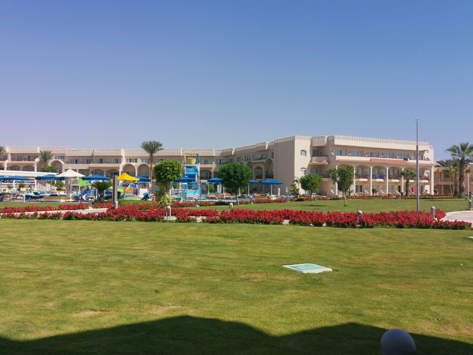 Gartenanlage Pickalbatros Royal Moderna Resort-Sharm El Sheikh