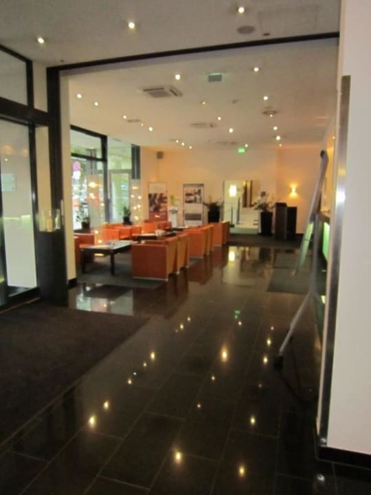 Die Lobby Flemings Hotel Wien-Stadthalle