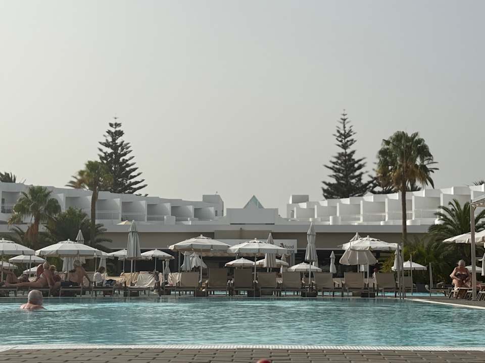 Pool Hotel Riu Paraiso Lanzarote