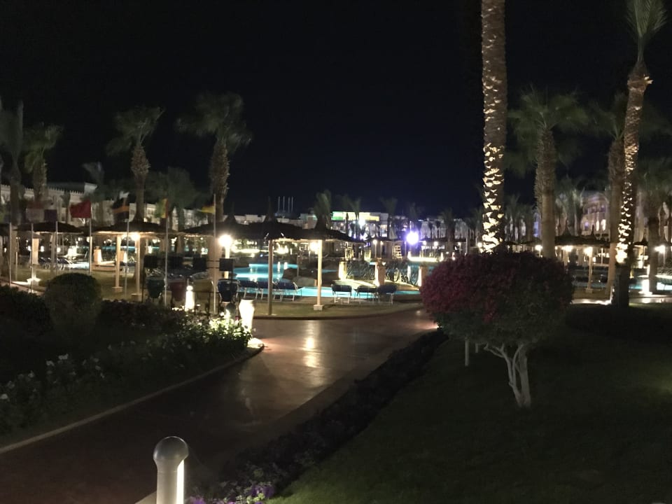 Gartenanlage Pickalbatros Palace Resort