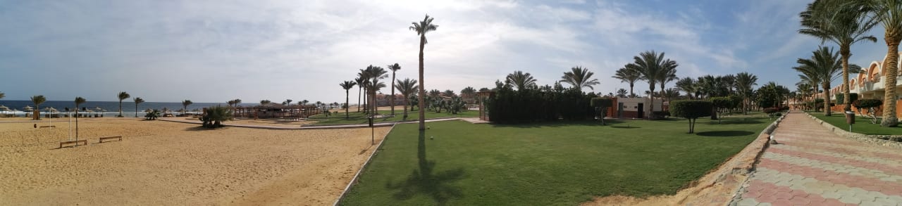 Außenansicht Three Corners Sea Beach Resort