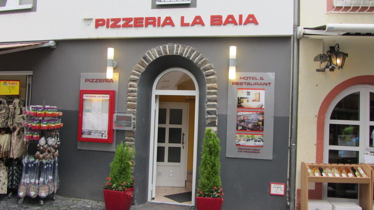 Hintereingang Hotel La Baia