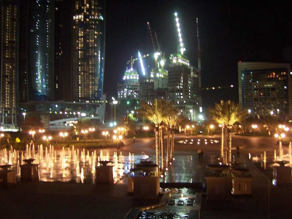 Blick Richtung Khalidiya Palace Emirates Palace Mandarin Oriental