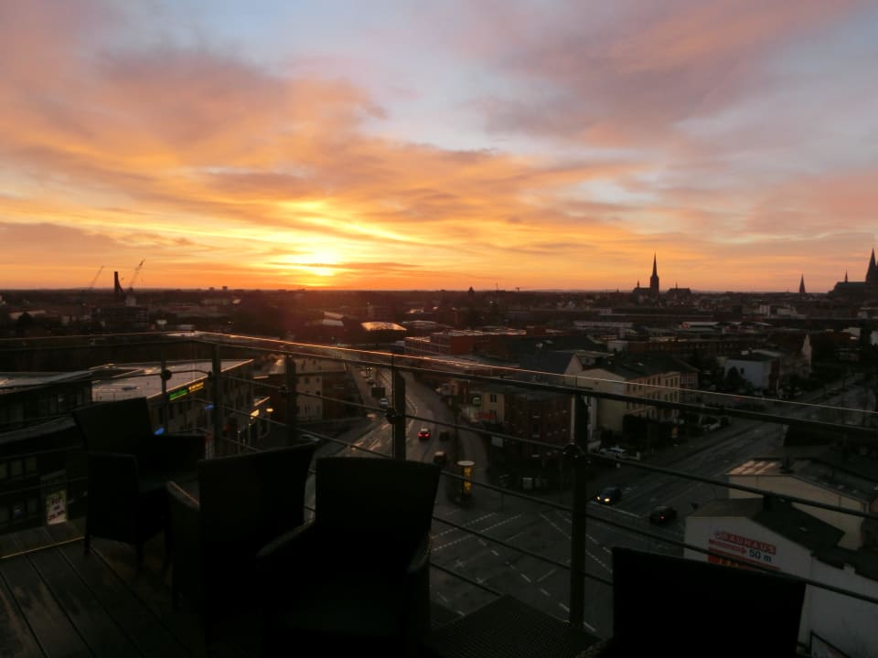Terrasse Hotel Vier Jahreszeiten Lübeck