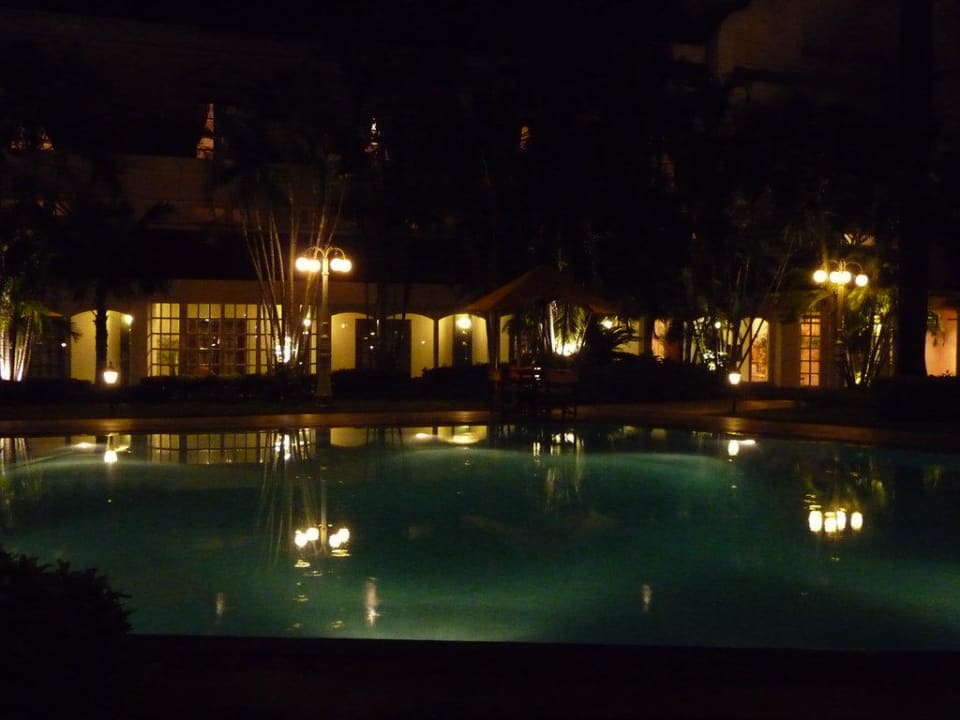 Paradies Hotel The Oberoi Grand