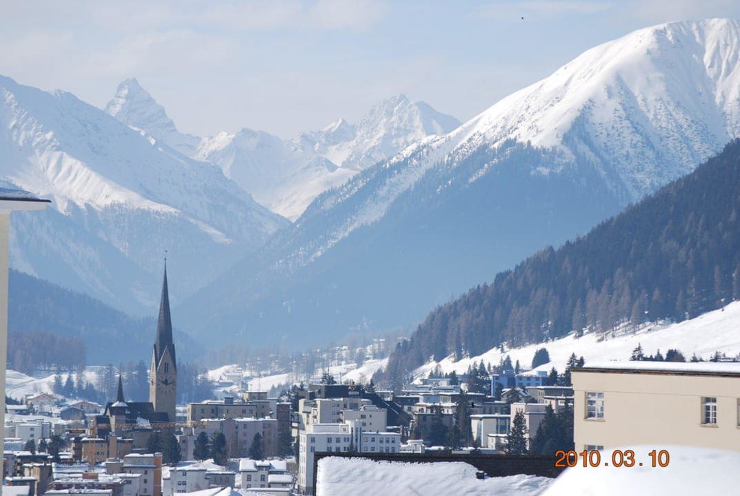 Blick auf Davos Kongresshotel Davos