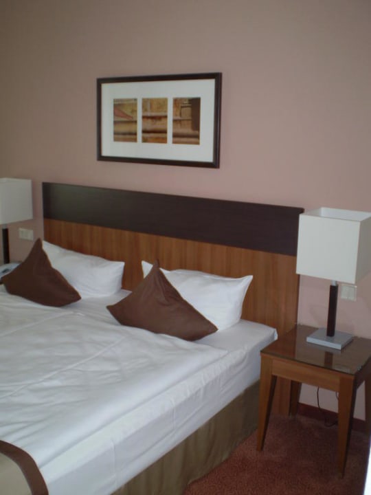 Doppelbett Dorint Hotel am Dom Erfurt