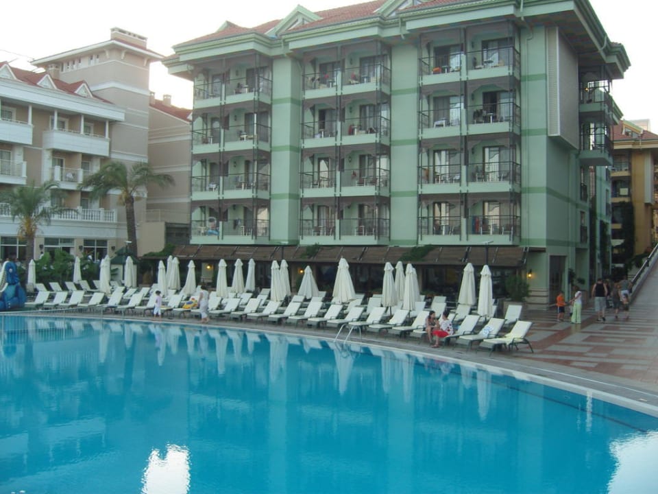 Green Residence  Hotel Turan Prince