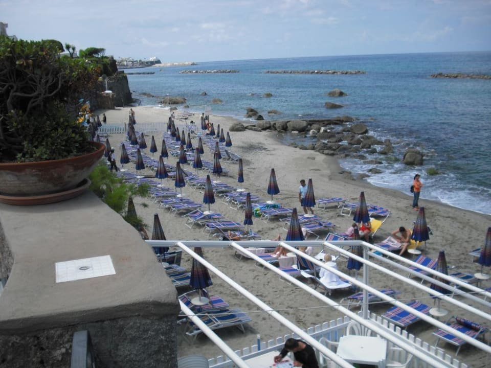 Hotelstrand / Strandbar  Hotel Tritone Terme & Spa