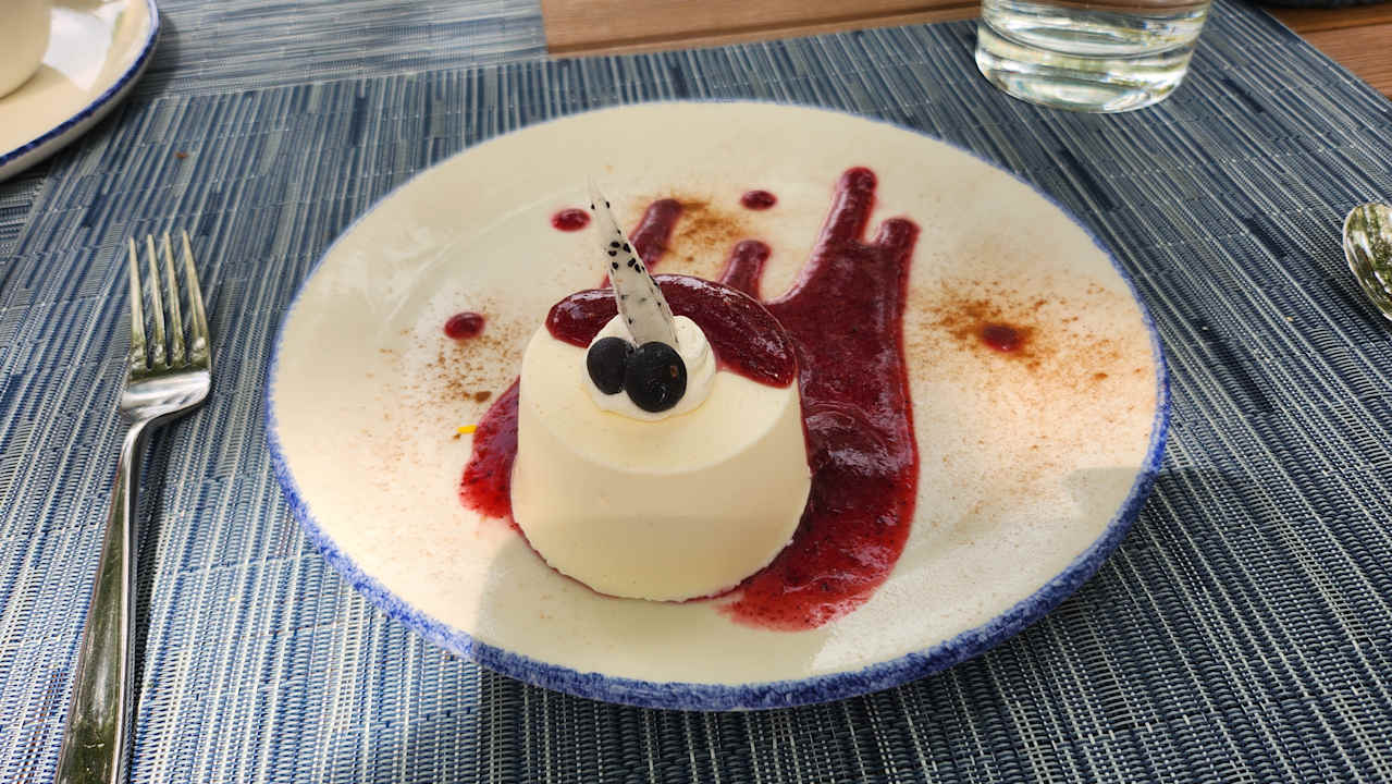 Gastro Meeru Maldives Resort Island
