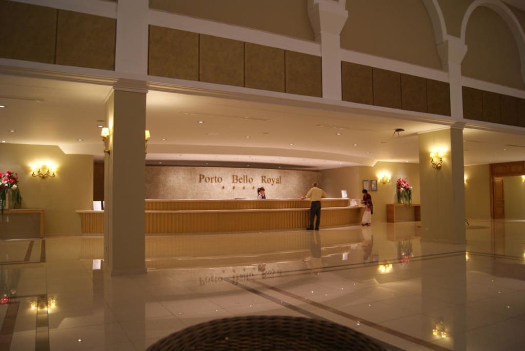 Lobby Porto Bello Royal