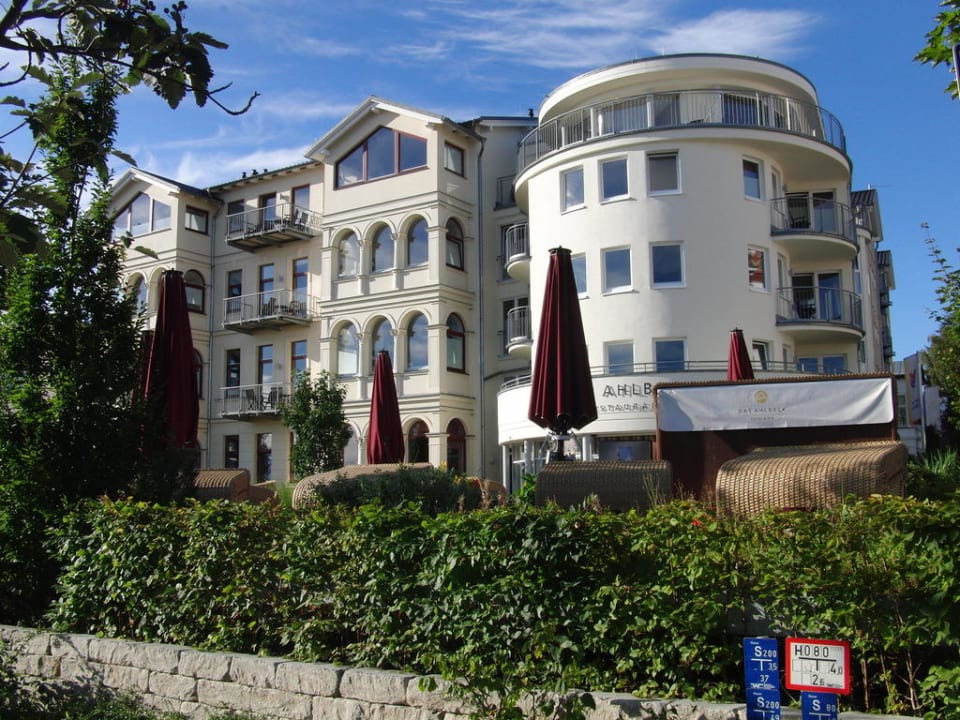 Blick von der Promenade aus Das Ahlbeck Hotel & SPA