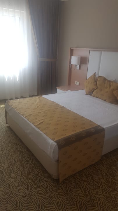 Zimmer Hotel Royal Garden Beach