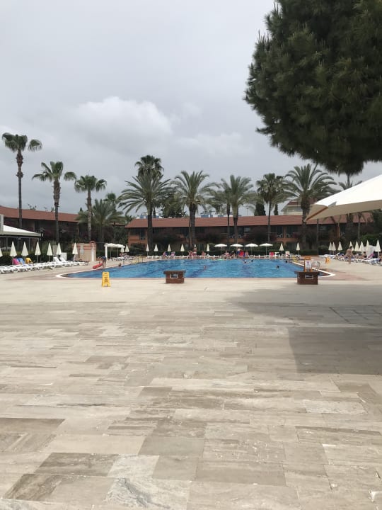 Pool Club Turtas Beach Hotel