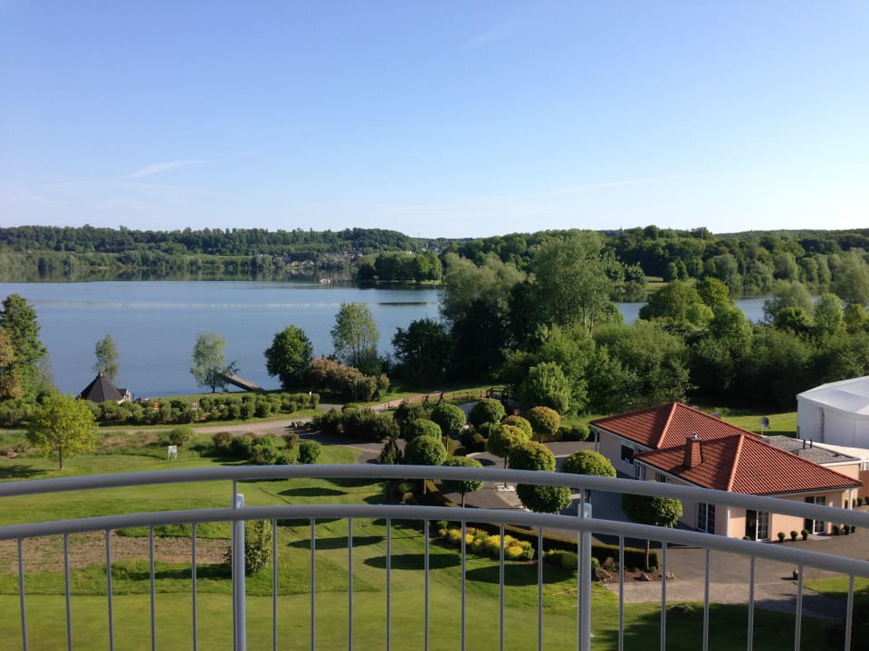 Balkon, Blick auf den See Golf & Sporthotel Wiesensee