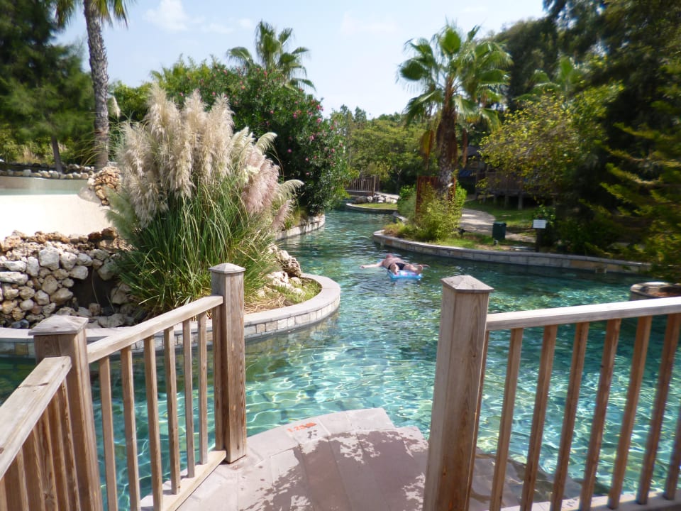 Pool Club Grand Side