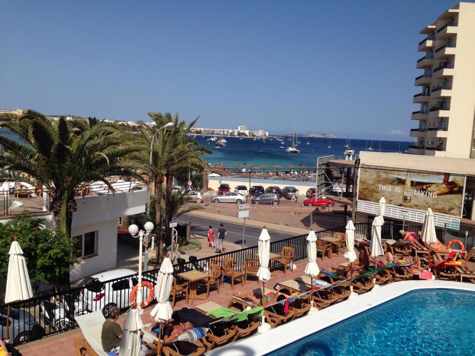 Blick vom Balkon Hotel Osiris