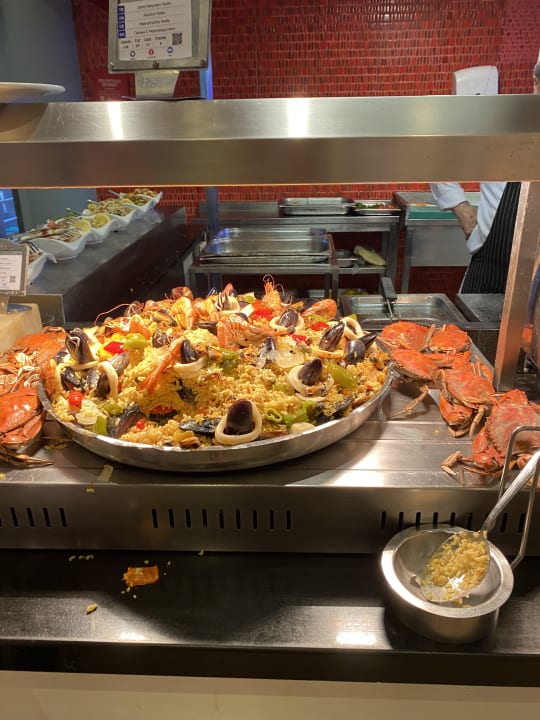 Gastro Limak Lara Deluxe Hotel & Resort