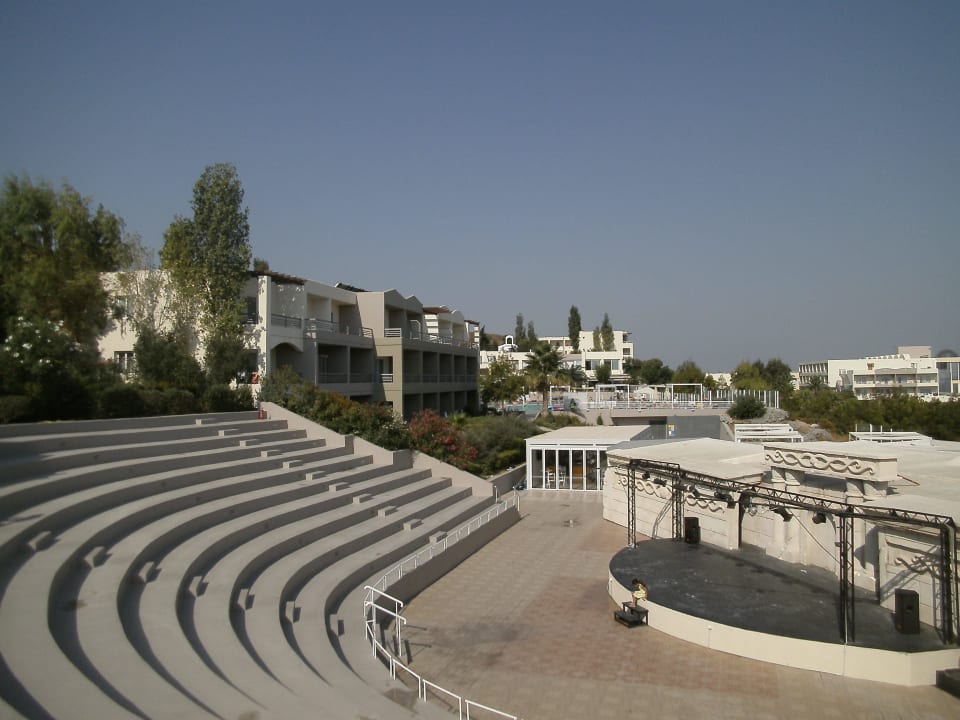 Amphitheater Kipriotis Aqualand