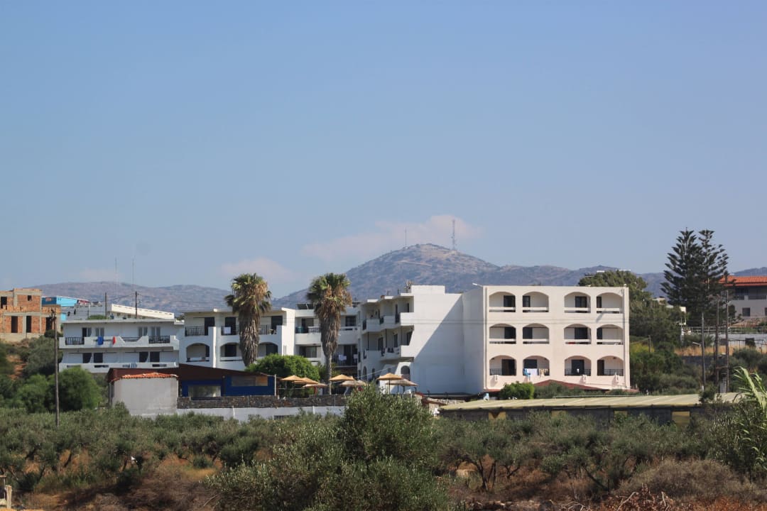 Hälfte weg zum Strand vom Hotel Ocean Heights View Hotel
