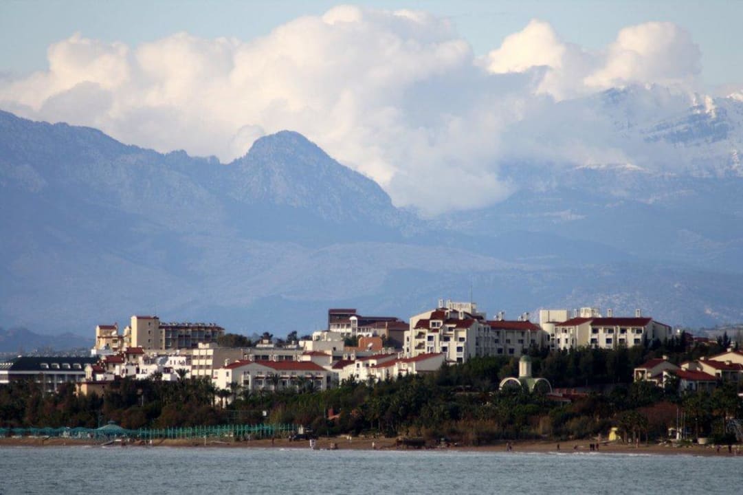 Hotel Perissia vor dem Taurusgebirge PALOMA Perissia