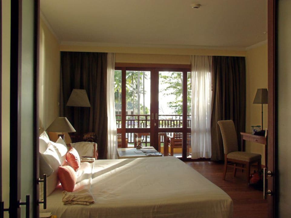 Geräumiges Zimmer im Emerald-Cave-Resort Dinso Resort & Villas Ko Chang, Vignette Collection by IHG