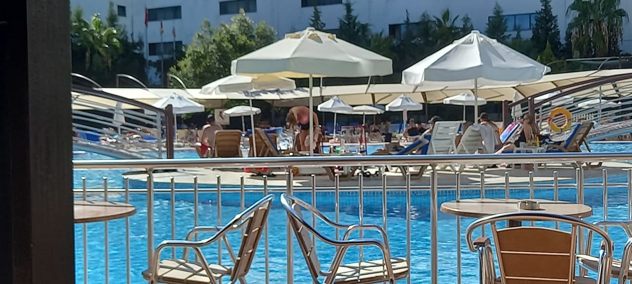 Pool Cenger Beach Resort & Spa