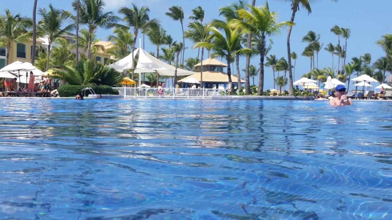 Pool Ocean Blue & Sand