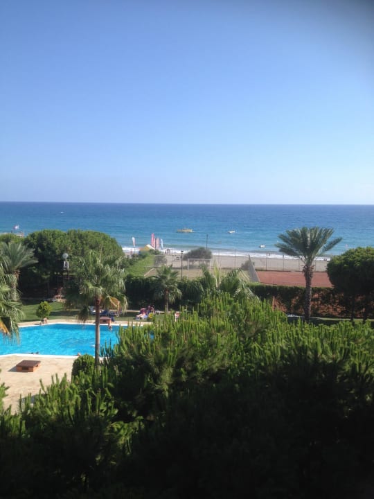 Zimmerblick Club Turtas Beach Hotel