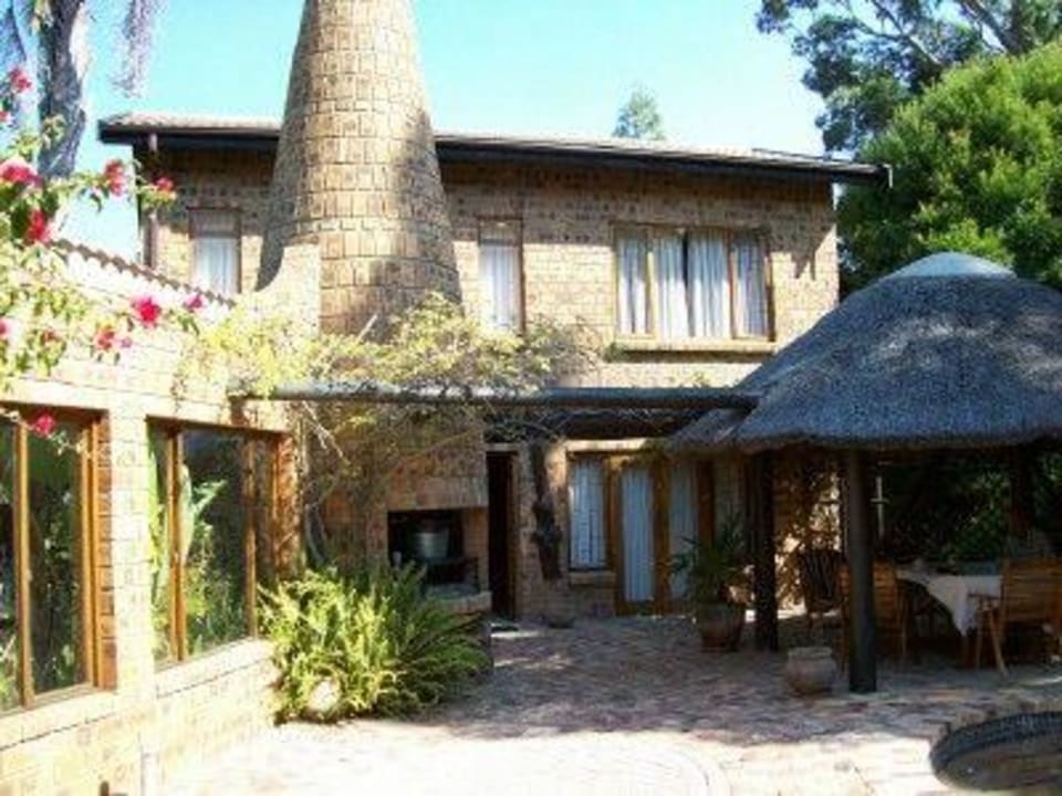 Patio b&b hottentots view Hottentots View Guesthouse