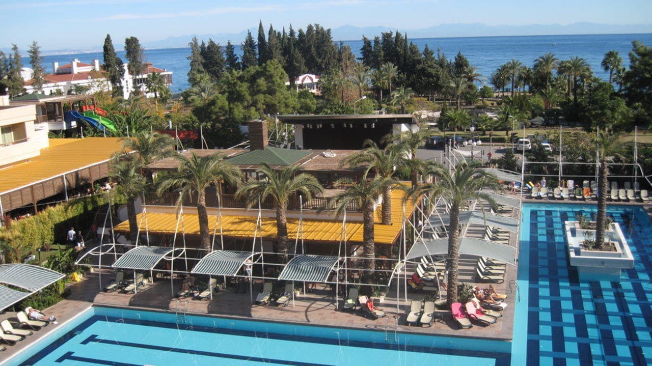 Pool Crystal De Luxe
