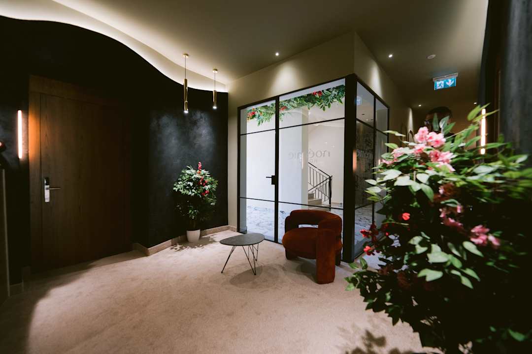 Lobby Hotel Noemie