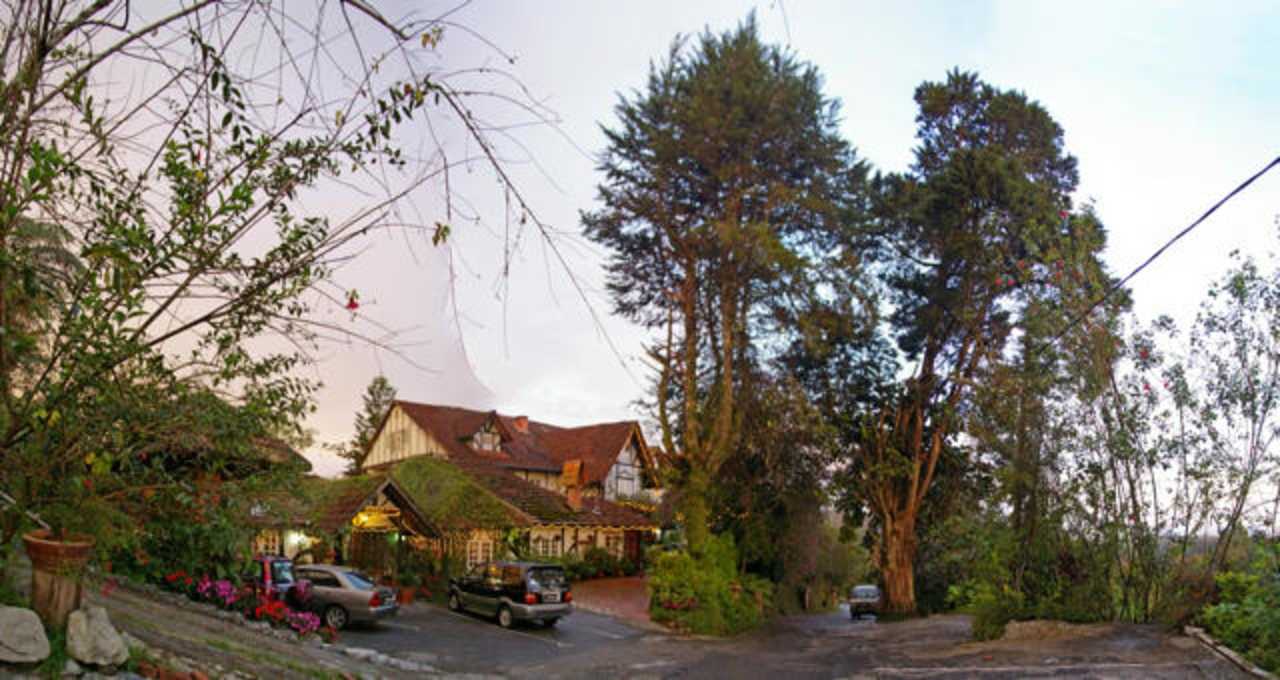 That's it Hotel Bala's Chalet
