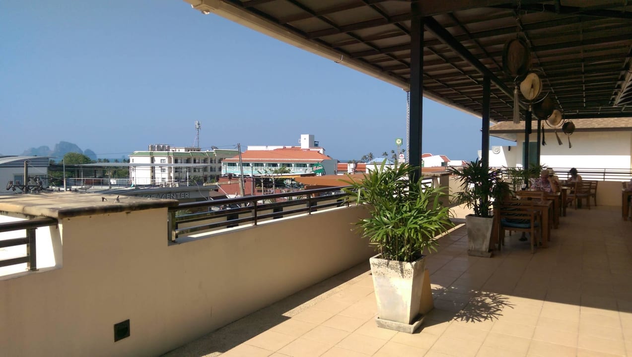 Frühstücksraum/Terrasse Avani Ao Nang Cliff Krabi Resort