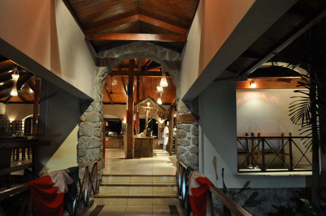 Coco de Mer The Coco de Mer Hotel & Black Parrot Suites