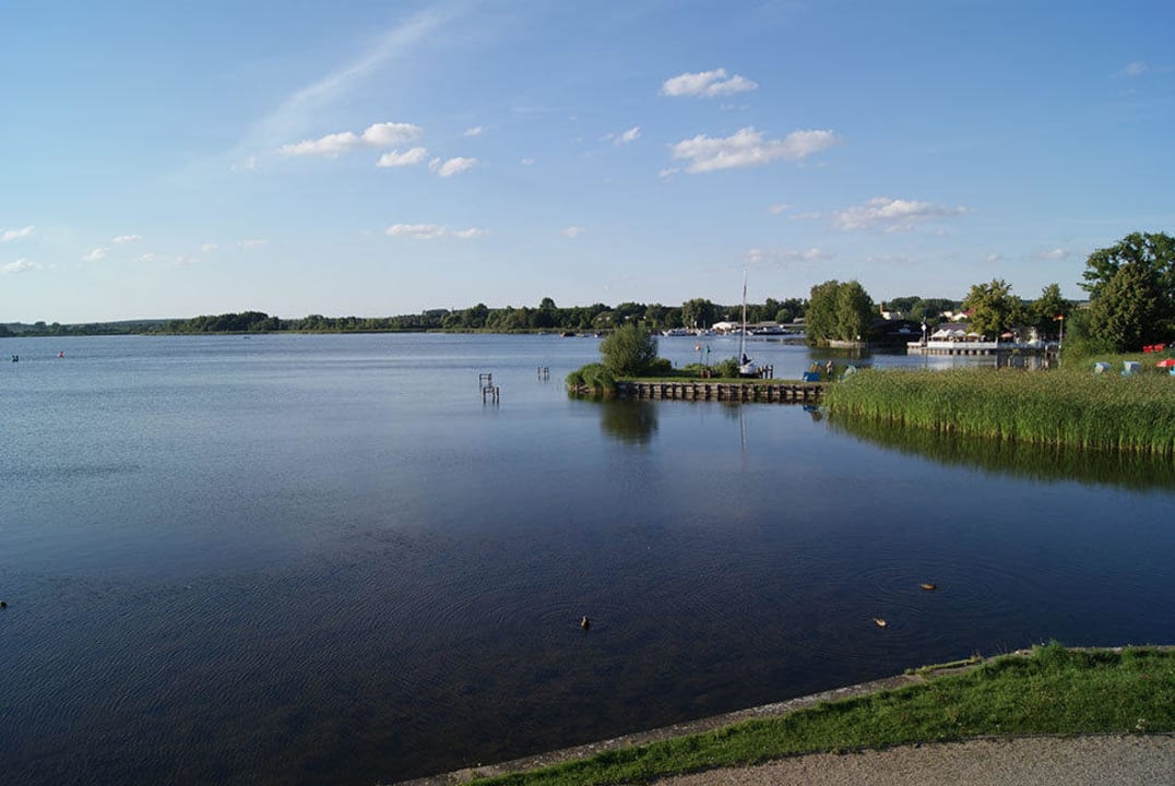 Blick über den Zierker See Pension Bootshaus