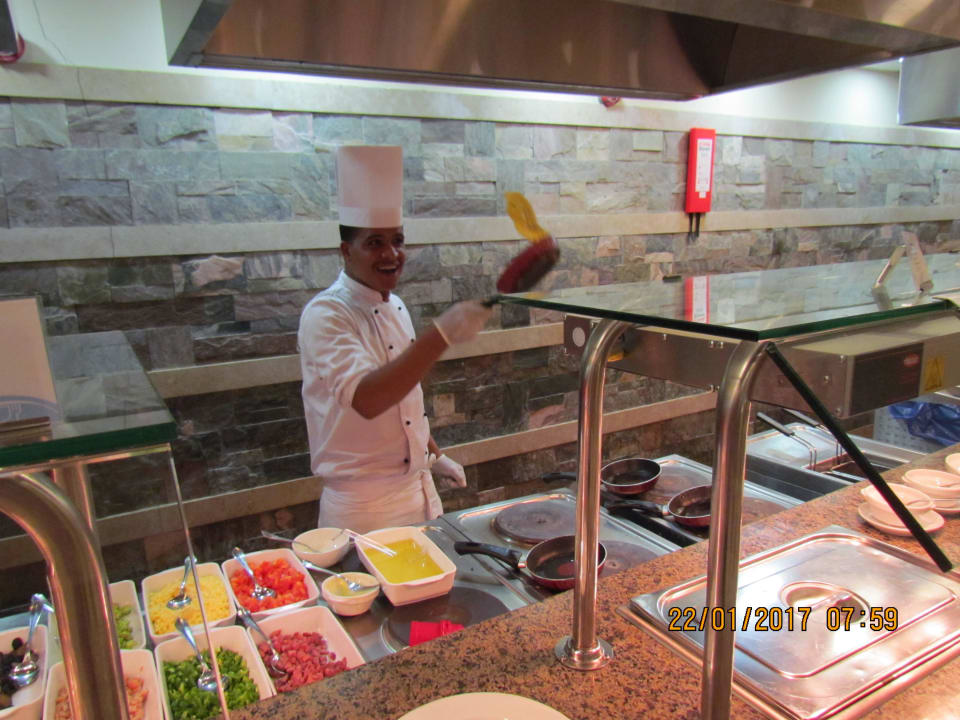 Frühstück - Ommelett Marina Resort Port Ghalib, a member of Radisson Individuals