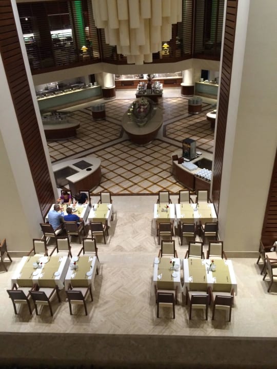 Restaurant Arum Barut Collection