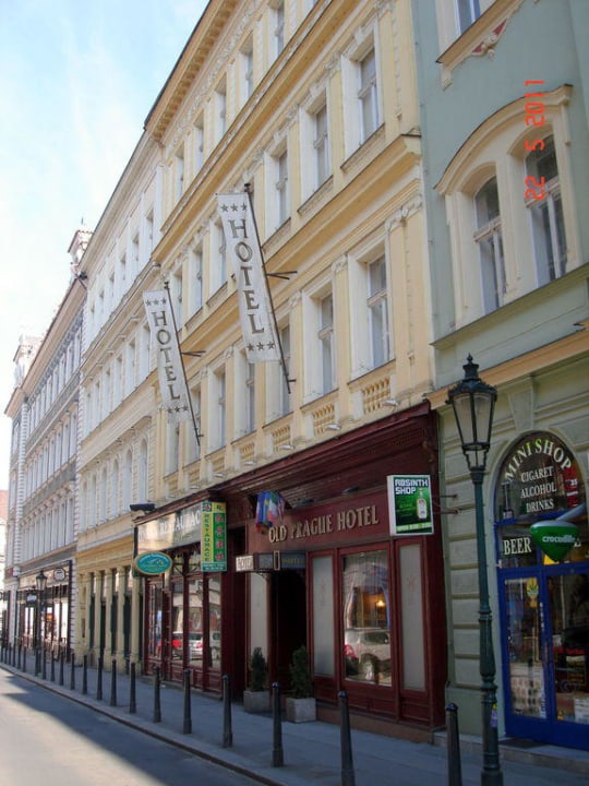 Hoteleingang Hotel Old Prague